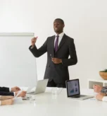 How to Lead Remote Teams Effectively in a Hybrid Work World